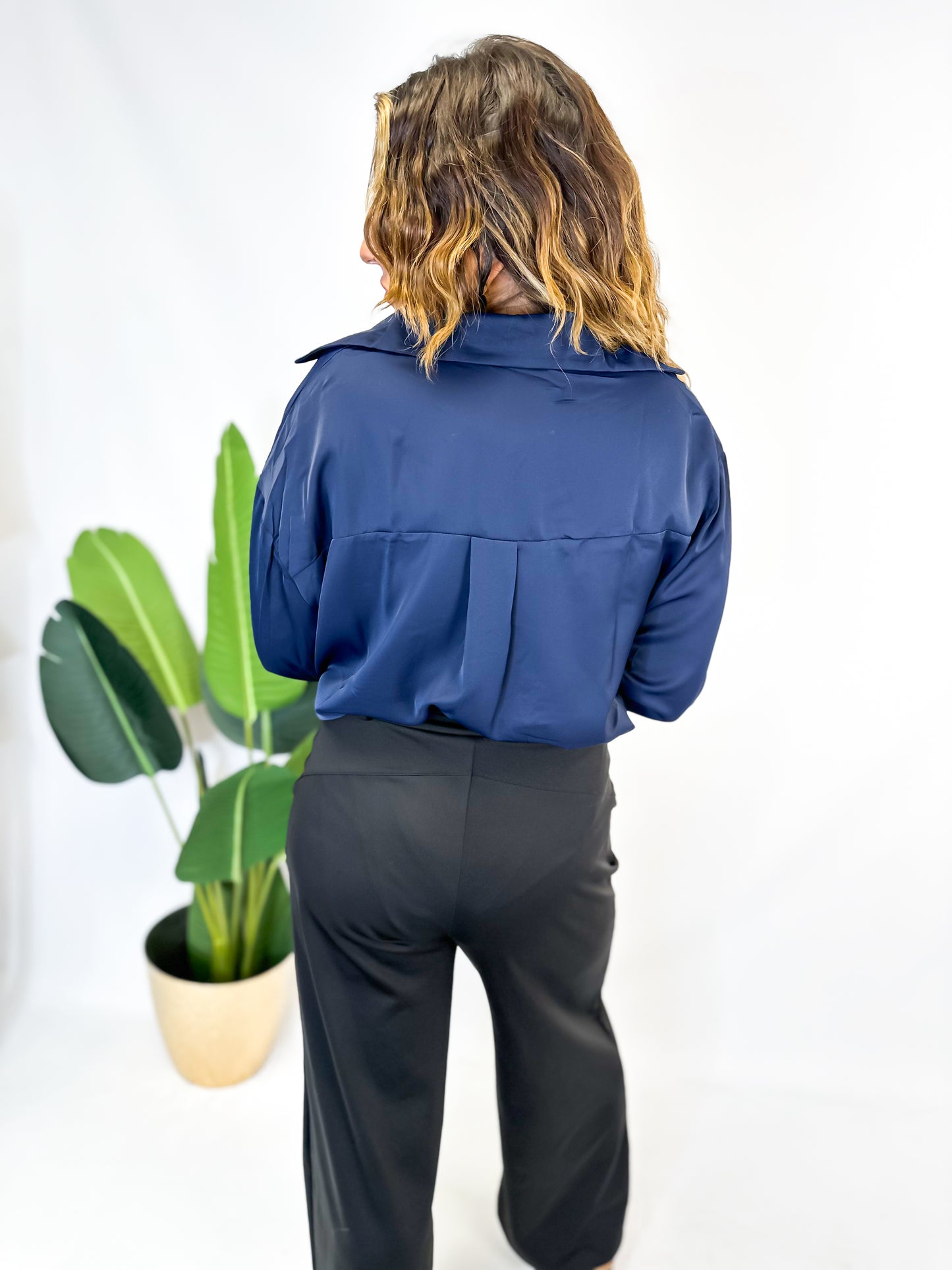 Classic Kathryn Button Up Top in Navy - Reg & Curvy