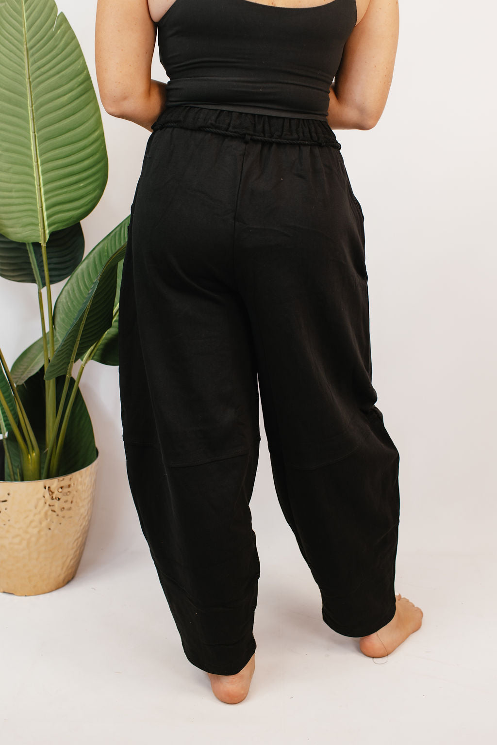 Weekend Warrior Pants in Black