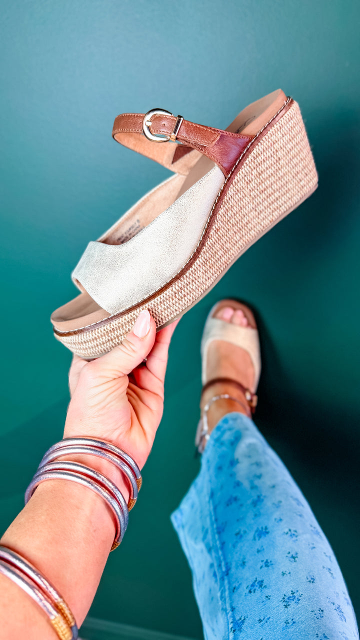 Corky's Gold Combo Treat Yourself Wedges