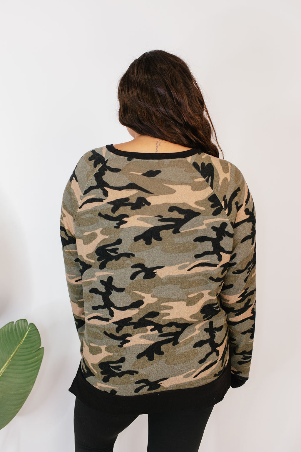 Cozy Trends Pullover In Camo - Reg & Curvy