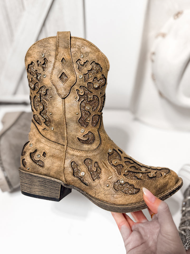 Very G Dark Taupe Betty Boots