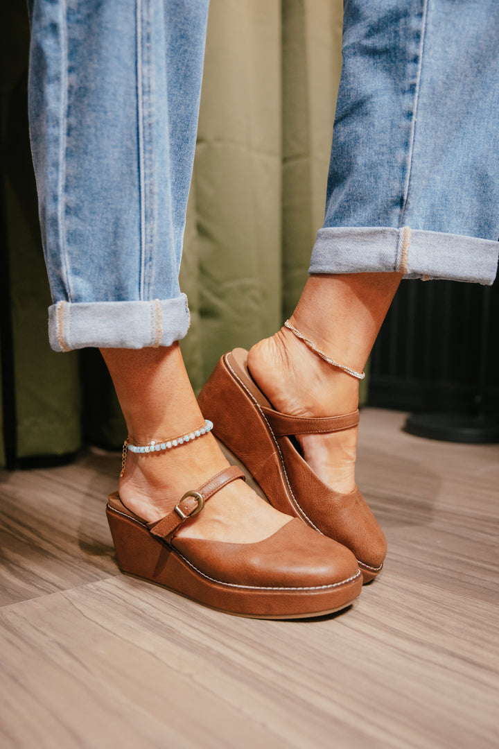 Corky's Auburn Me Time Wedges