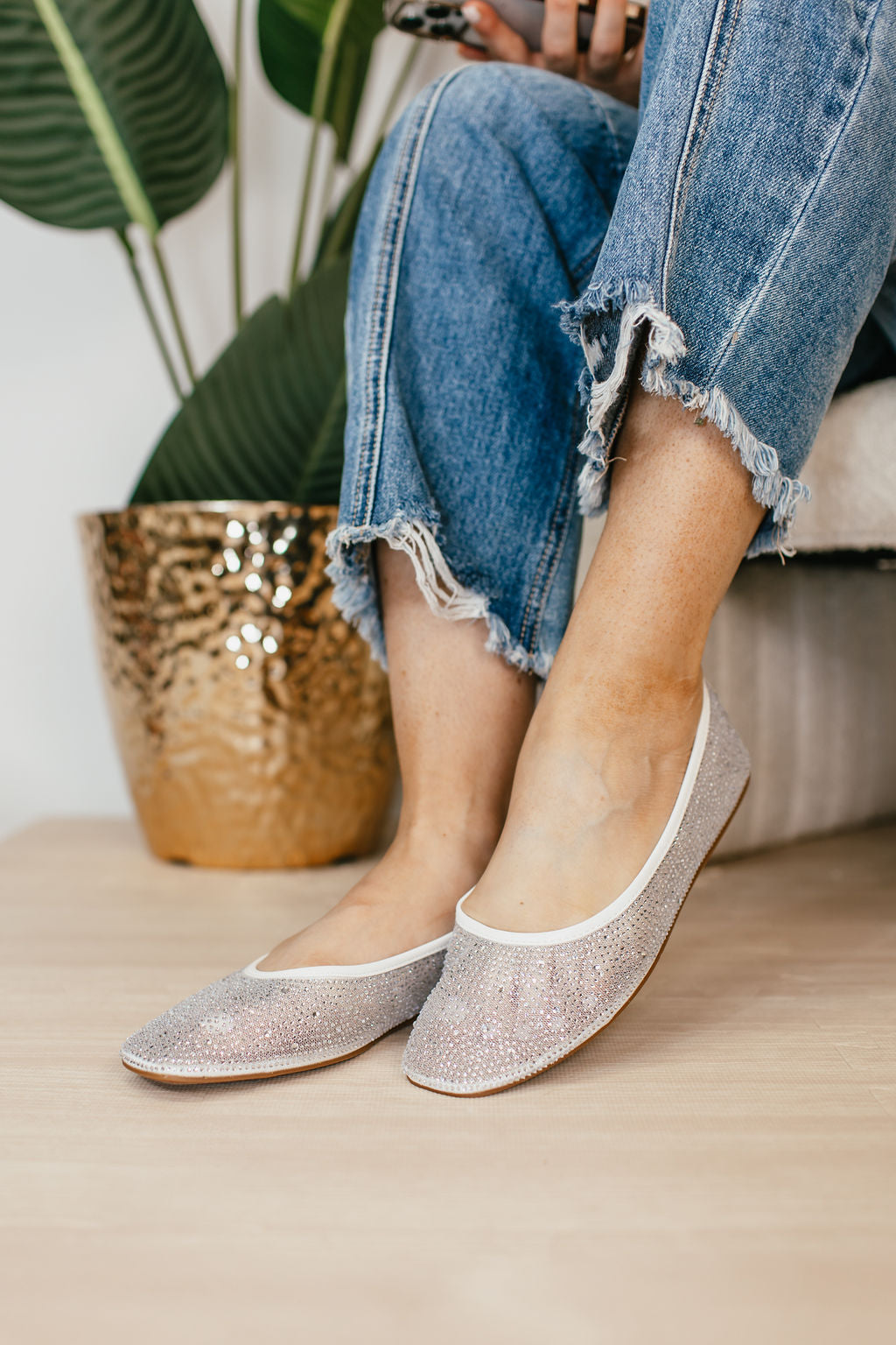 Corky's White It's A Vibe Flats
