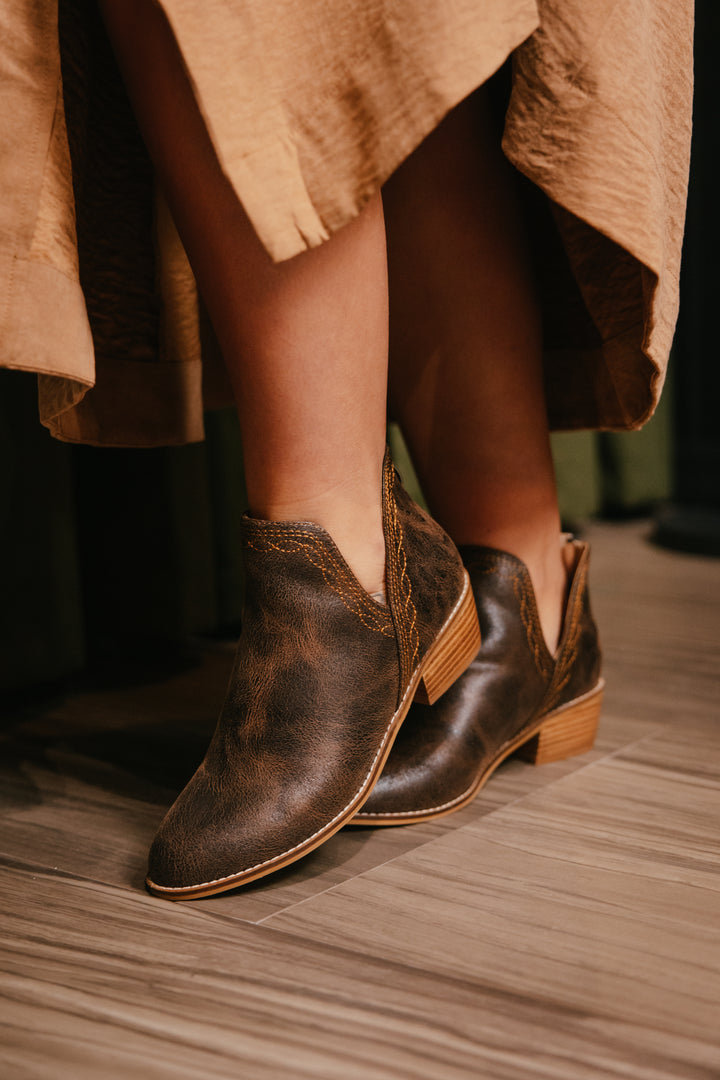 Corky's Espresso Crinkle Dive Bar Boots