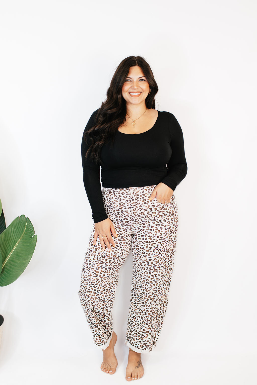 Wild Cuff Barrel Jeans - Reg/Curvy