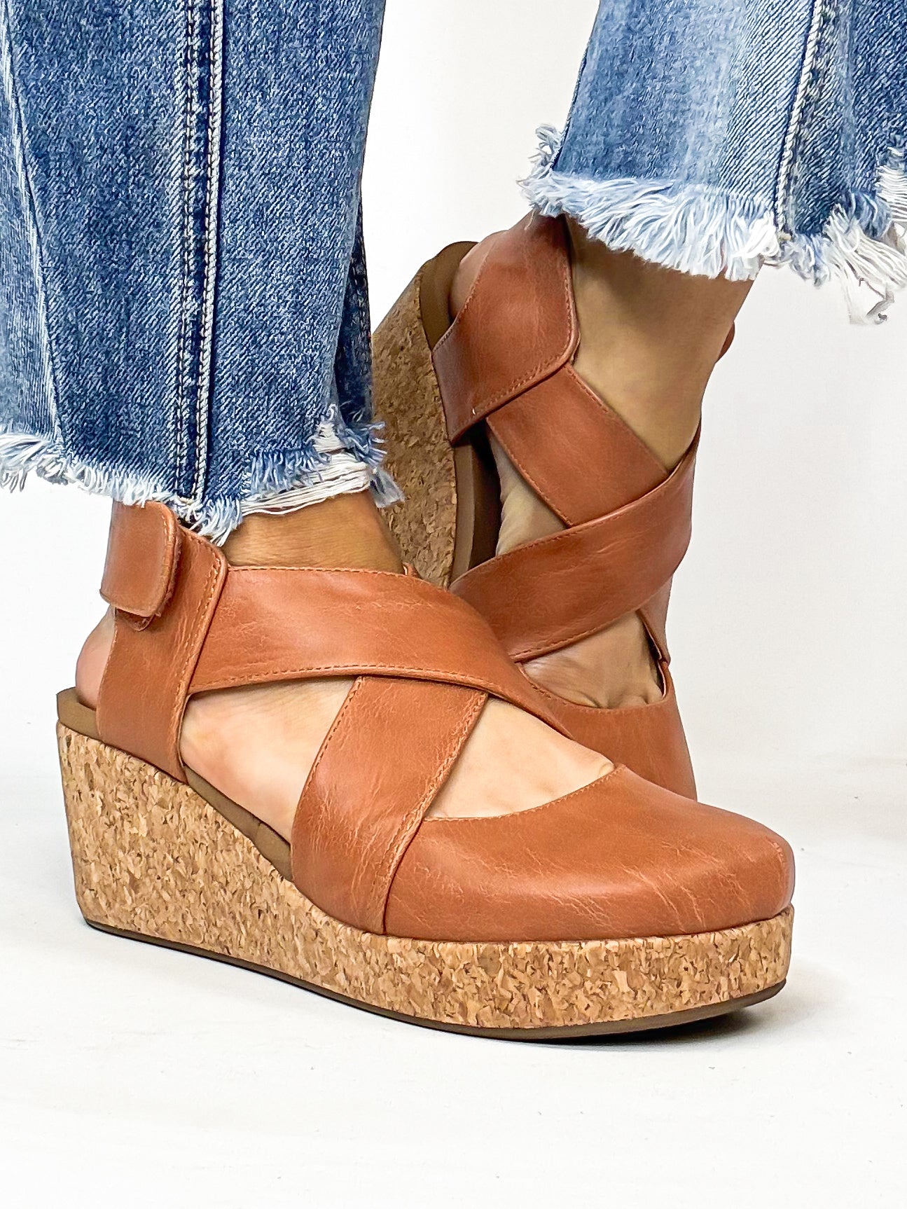 Corky's Cognac Smooth Case Closed Shoes