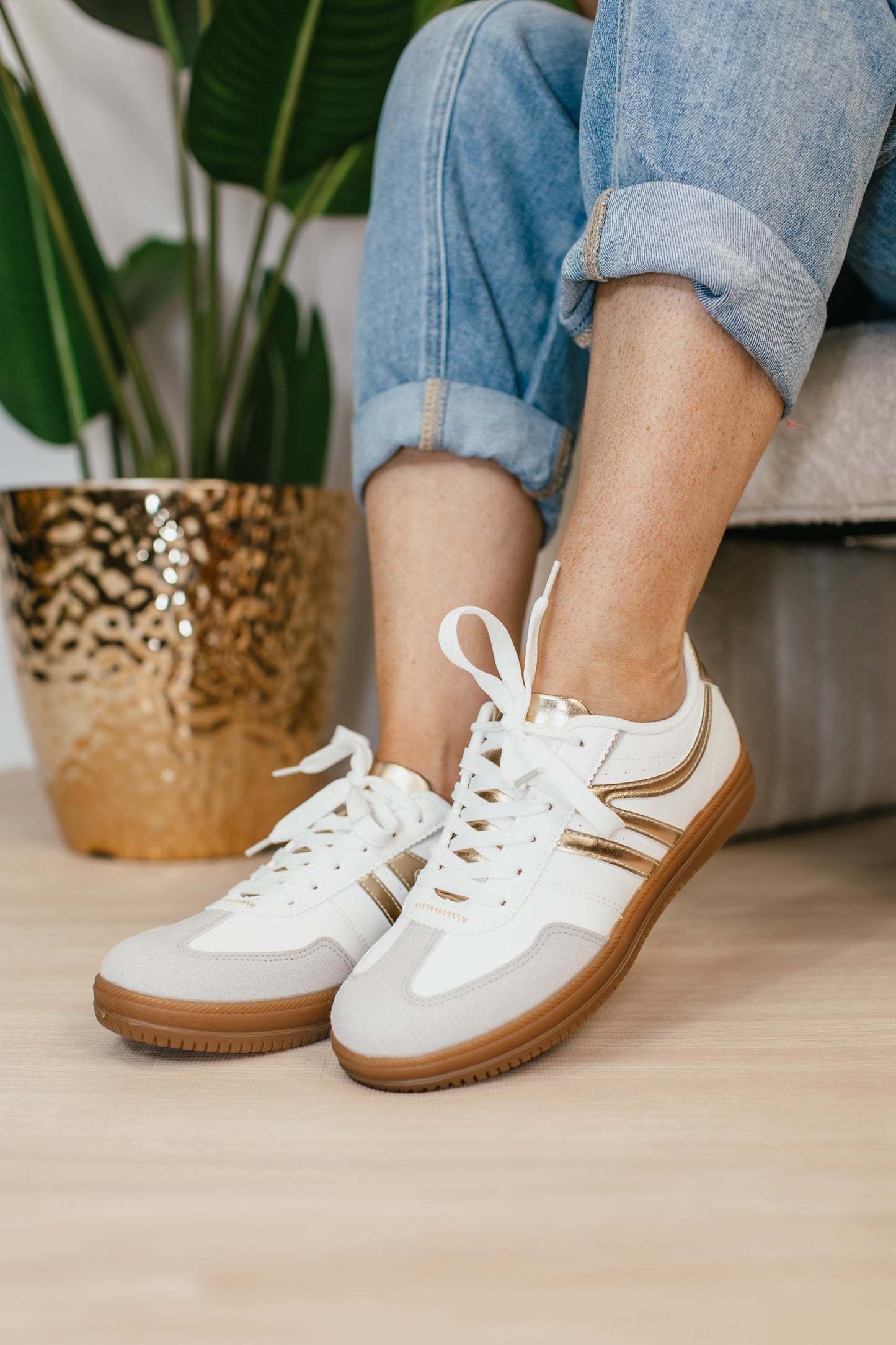 Gold Sprint Sneakers