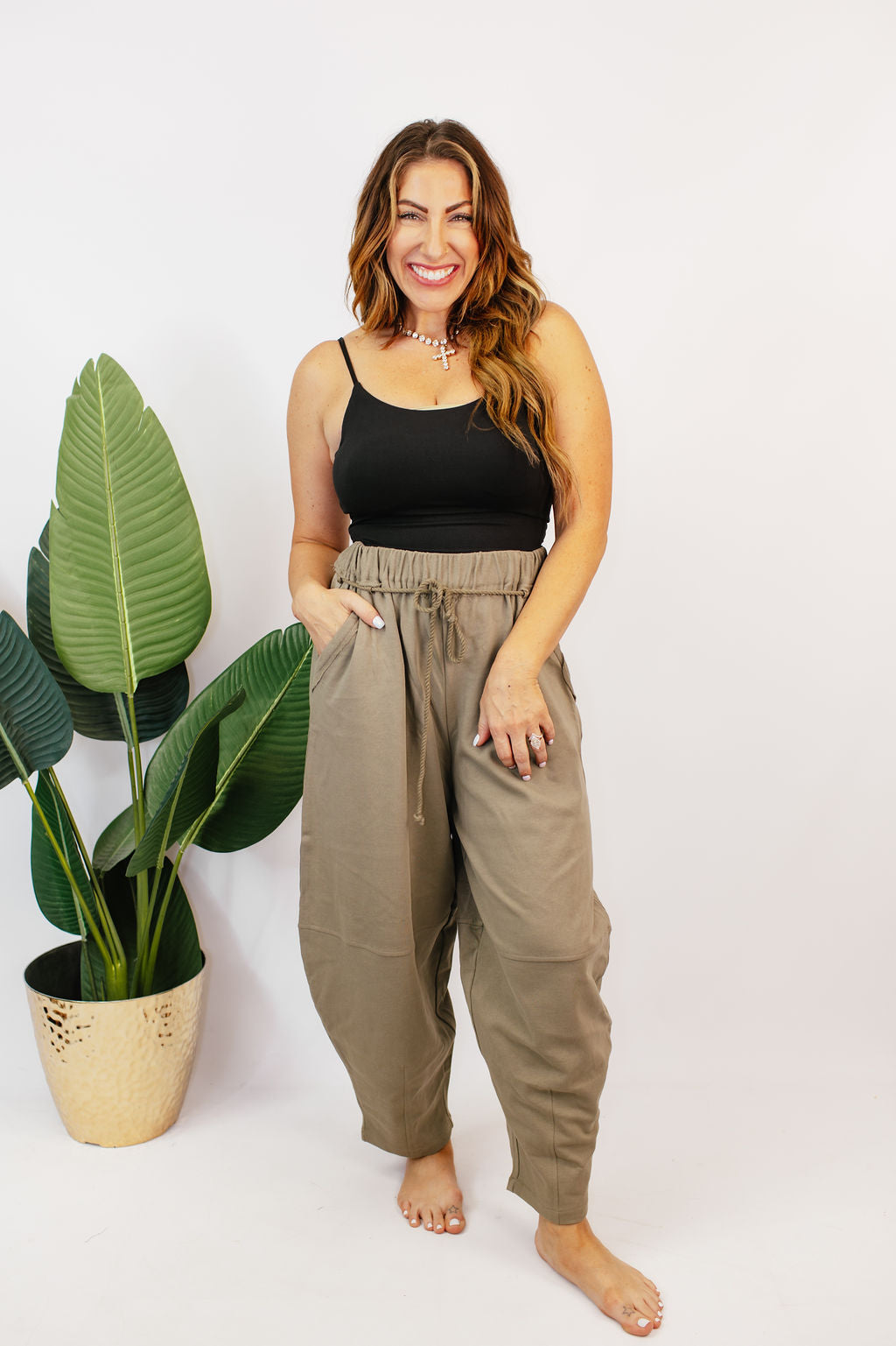 Weekend Warrior Pants in Olive