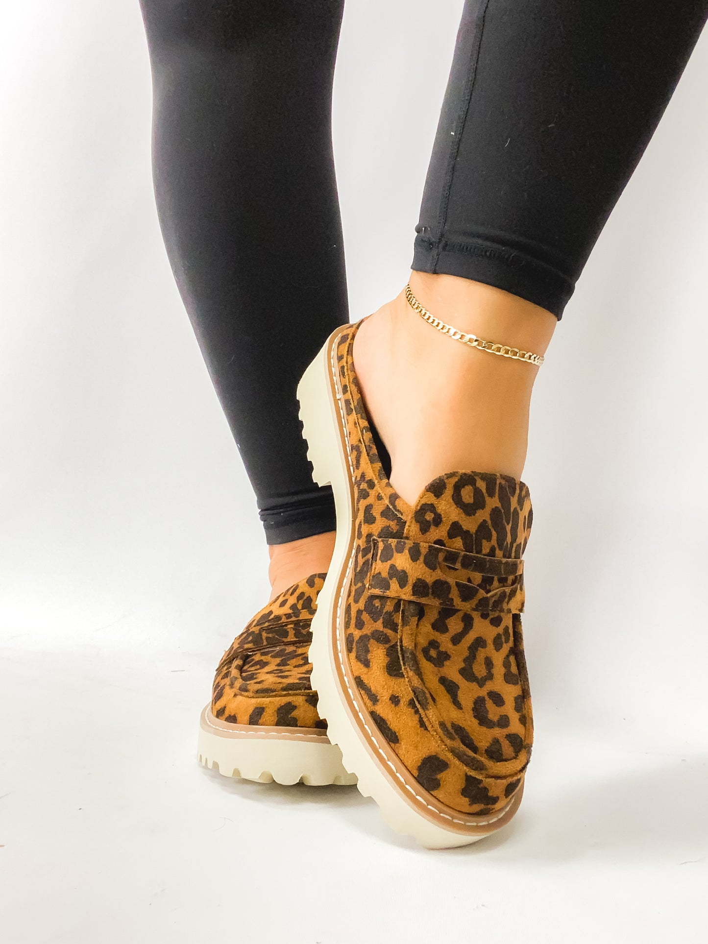 Leopard Mora Shoes