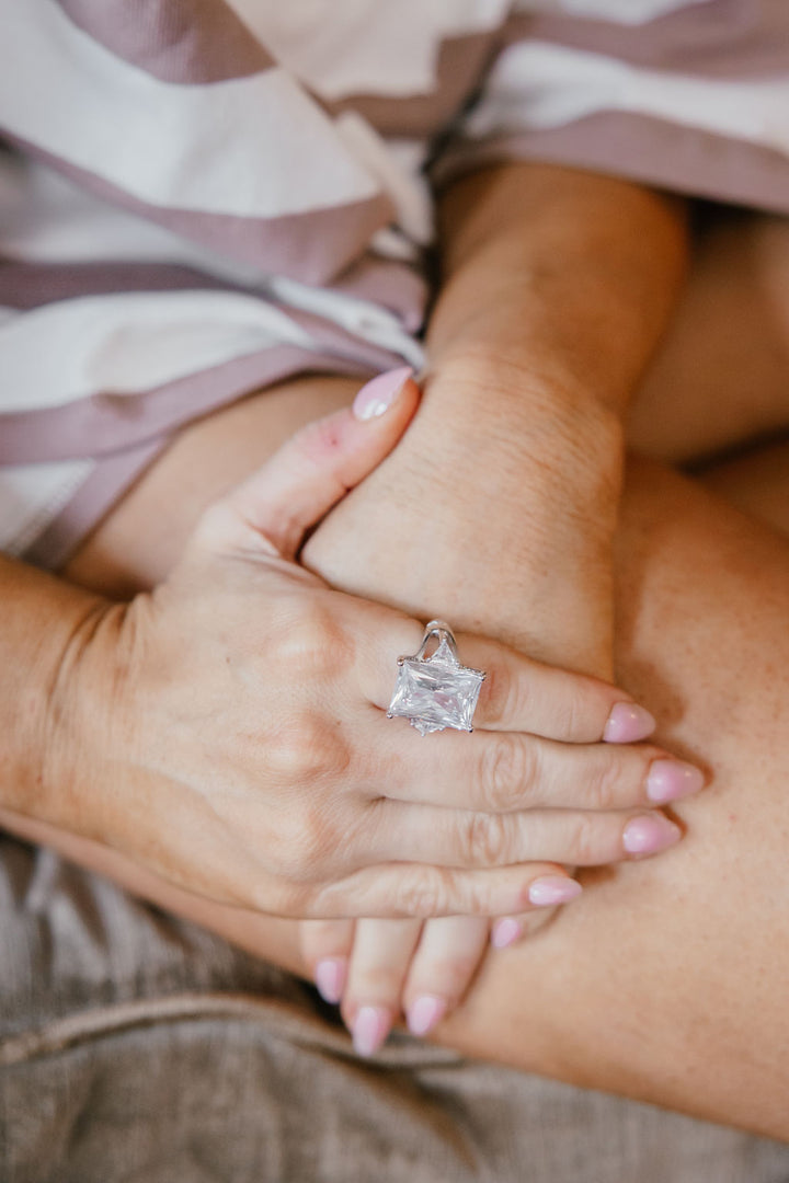 Shine Bright Stretch Ring in Rhodium Plated With Clear Stone