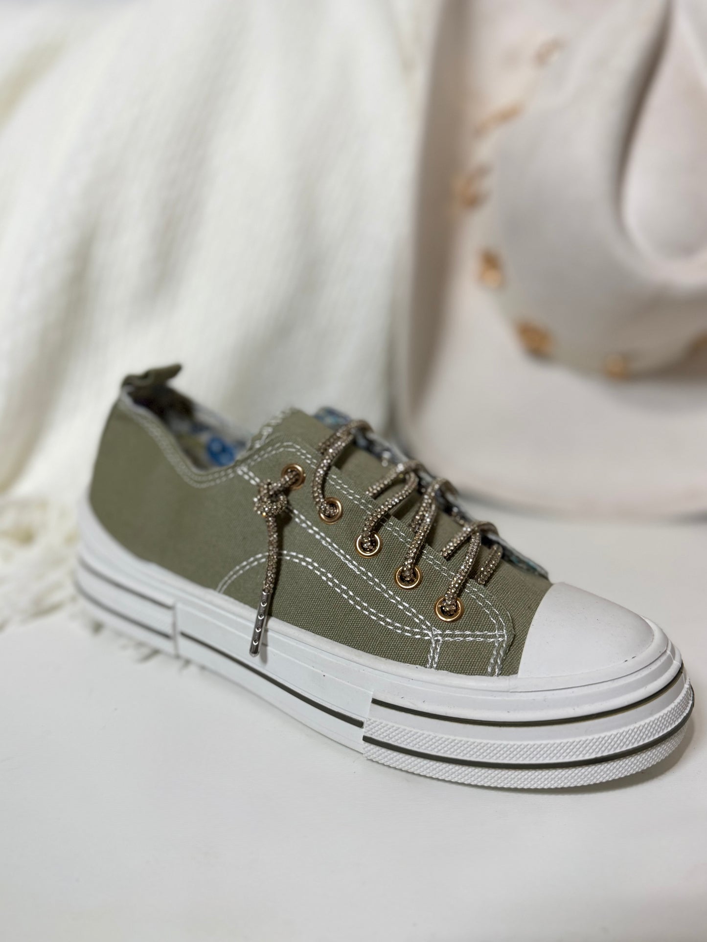 Very G Khaki Aman Gold Sneakers