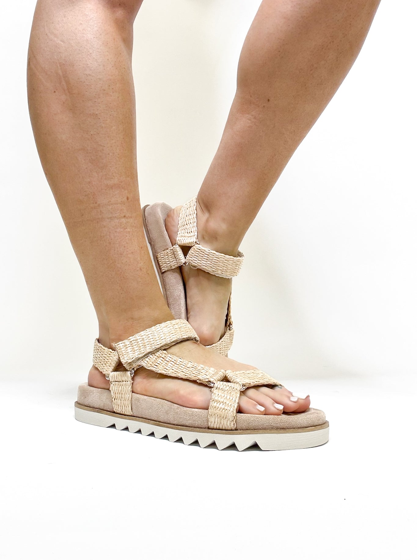 Corky's Raffia Give It a Go Wedges