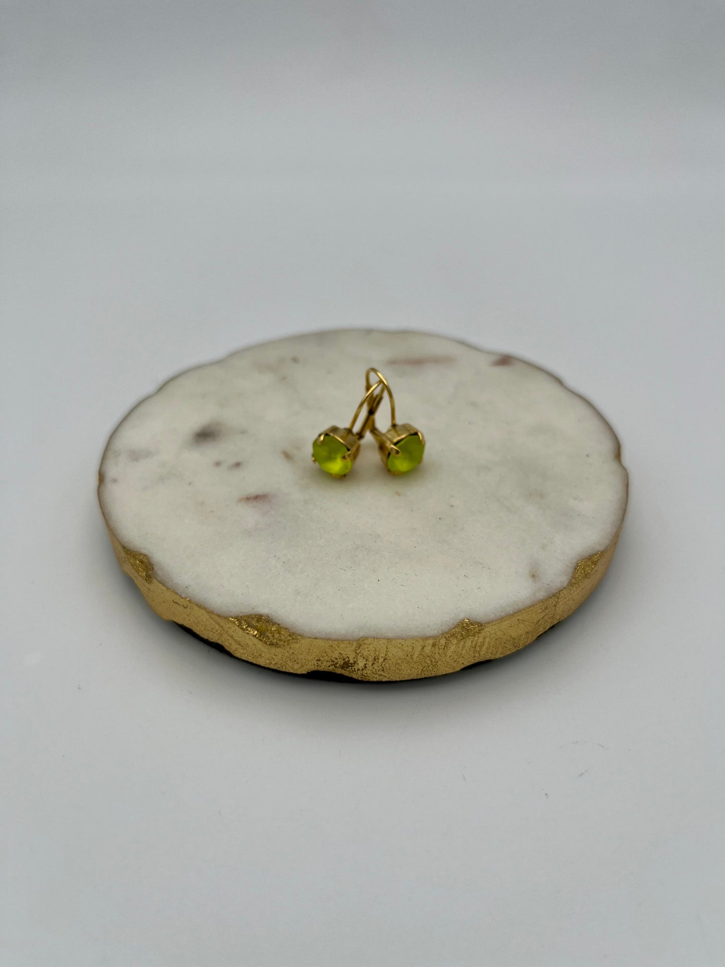 Tova Oakland Hook Earrings in Citrus Lime Matt