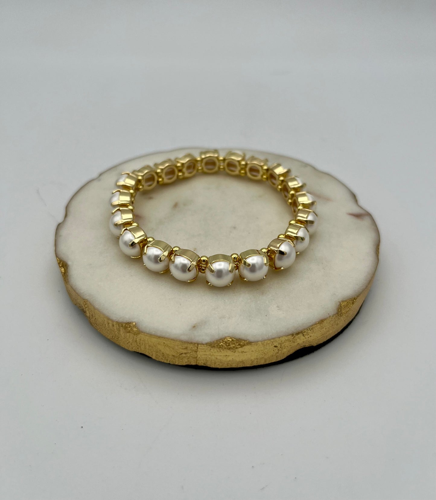 Pearl Stretch Bracelet in Gold