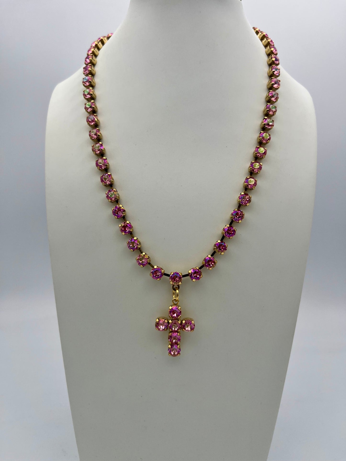 Baby Donatella Necklace in Light Rose Glimmer