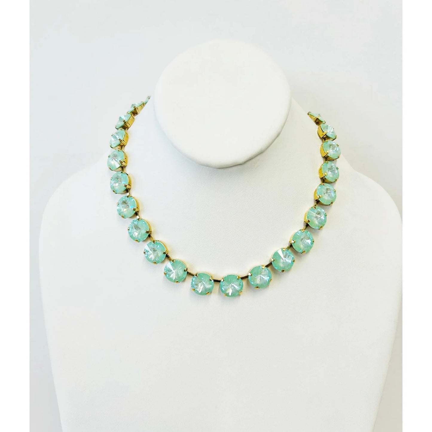 Tova Sofia Necklace In Ultra Mint