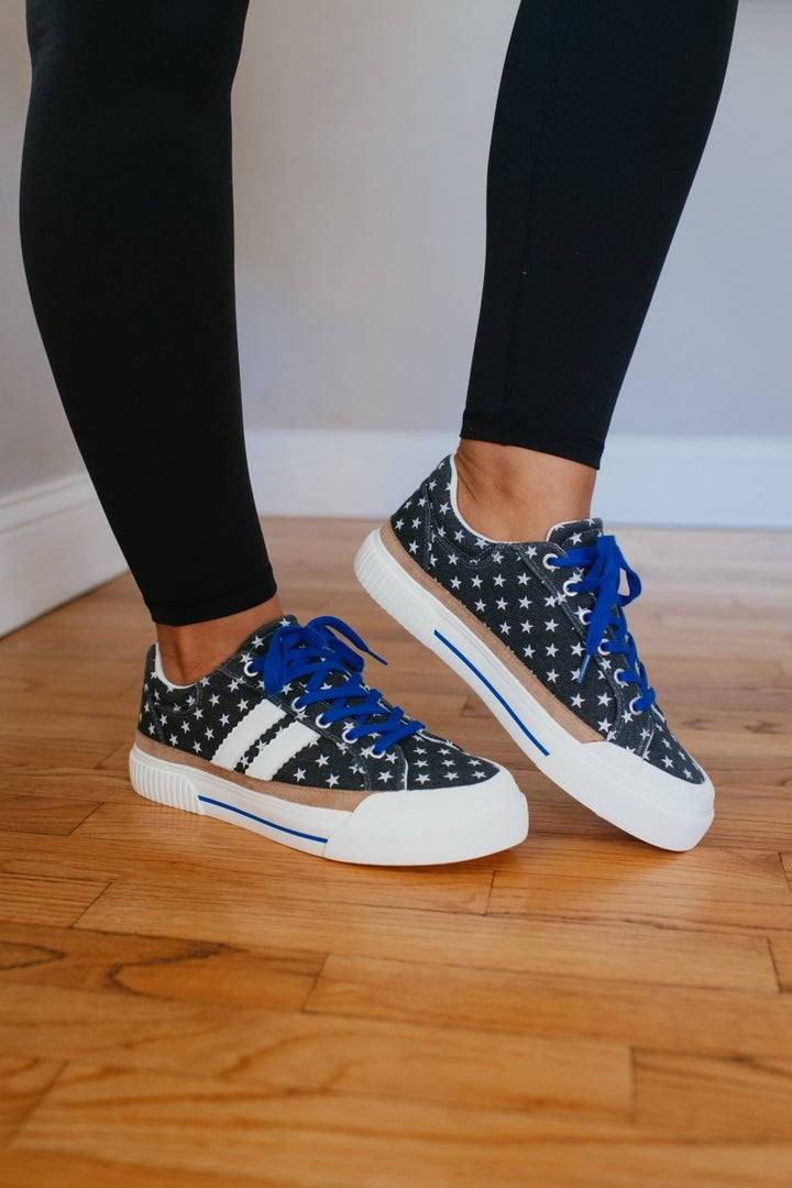 Corky's Black With Oversized Stars That's Her Sneakers - Macoma Boutique301 Sneakers