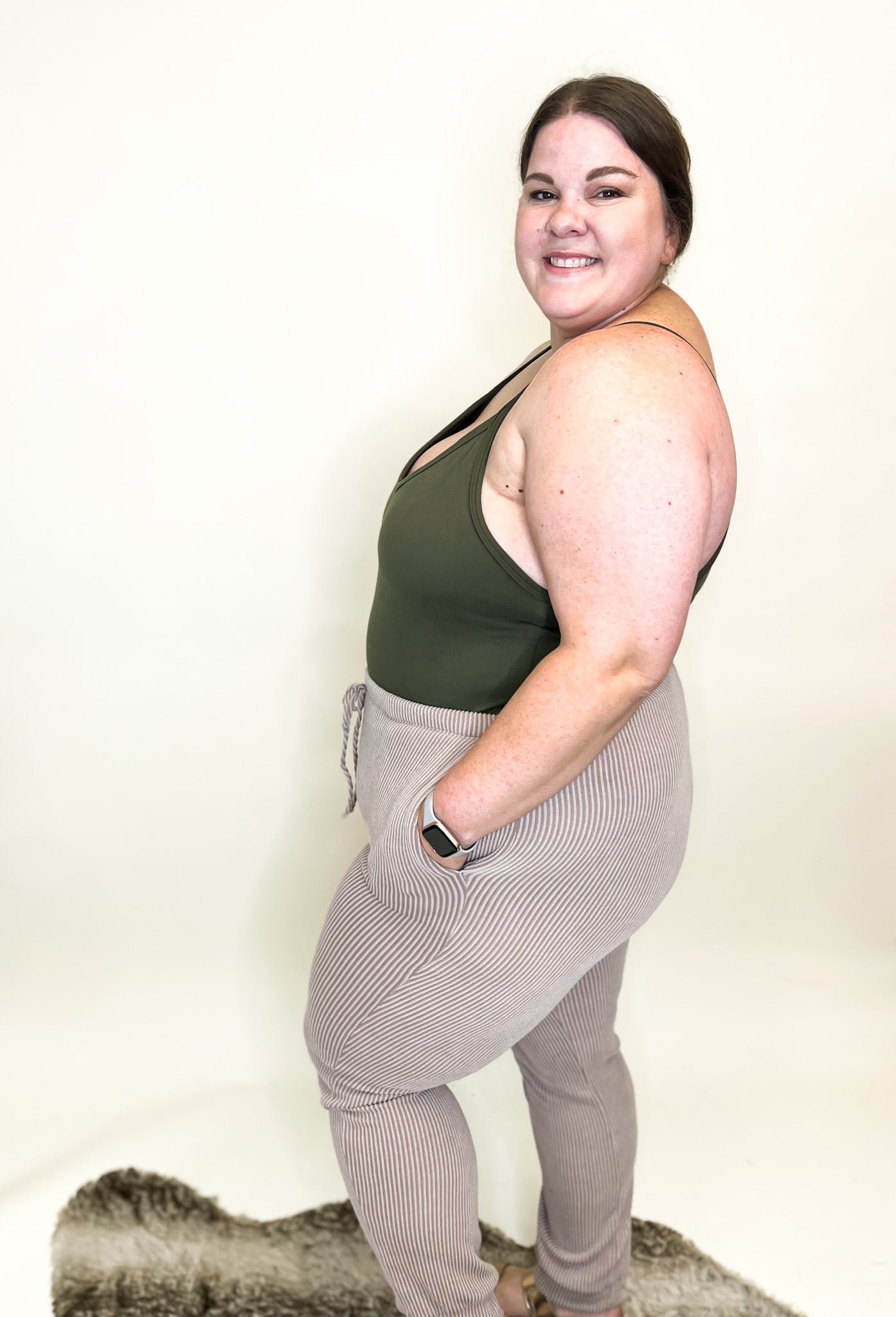 Arriving in Style Joggers - Reg/Curvy