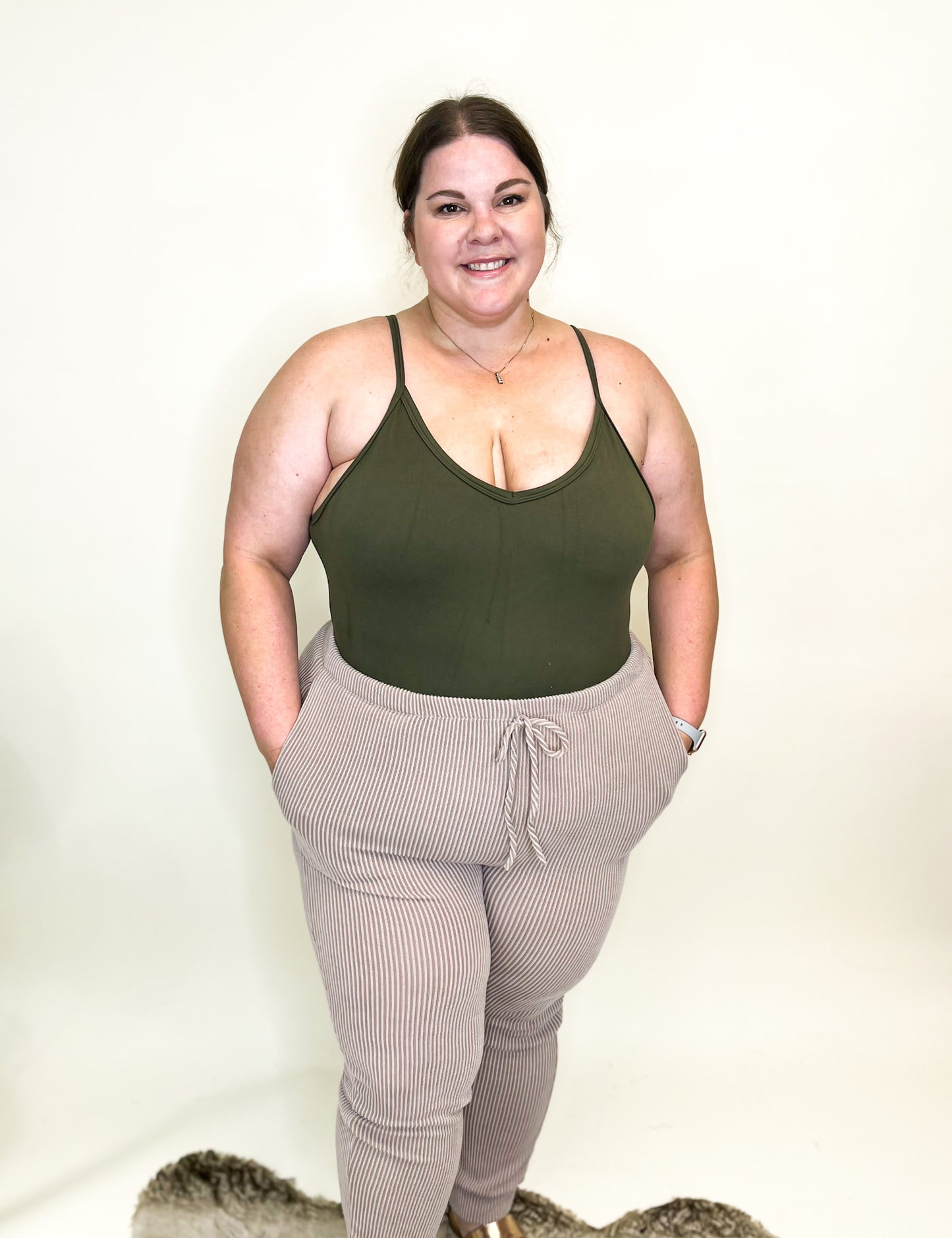 Arriving in Style Joggers - Reg/Curvy