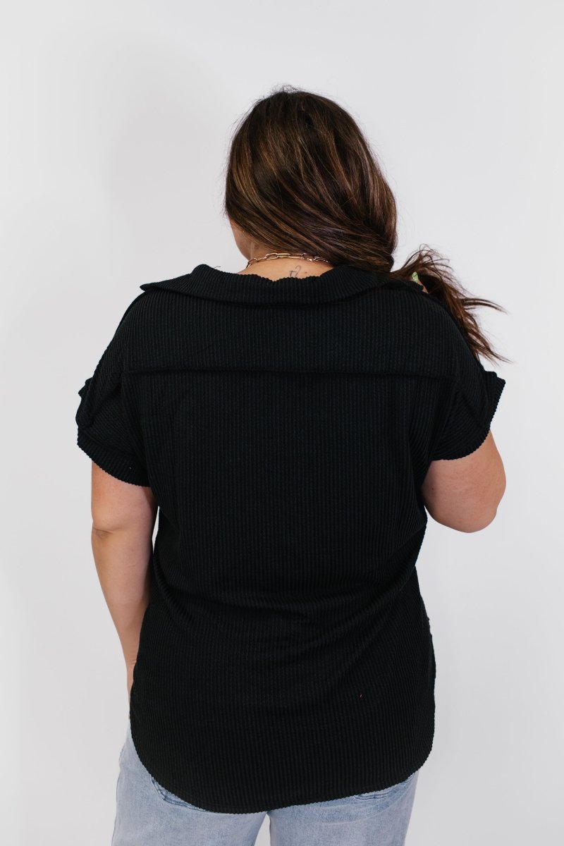 The Button Breeze Top in Black - Reg/Curvy - FINAL SALE - Macoma Boutique100 Short Sleeve