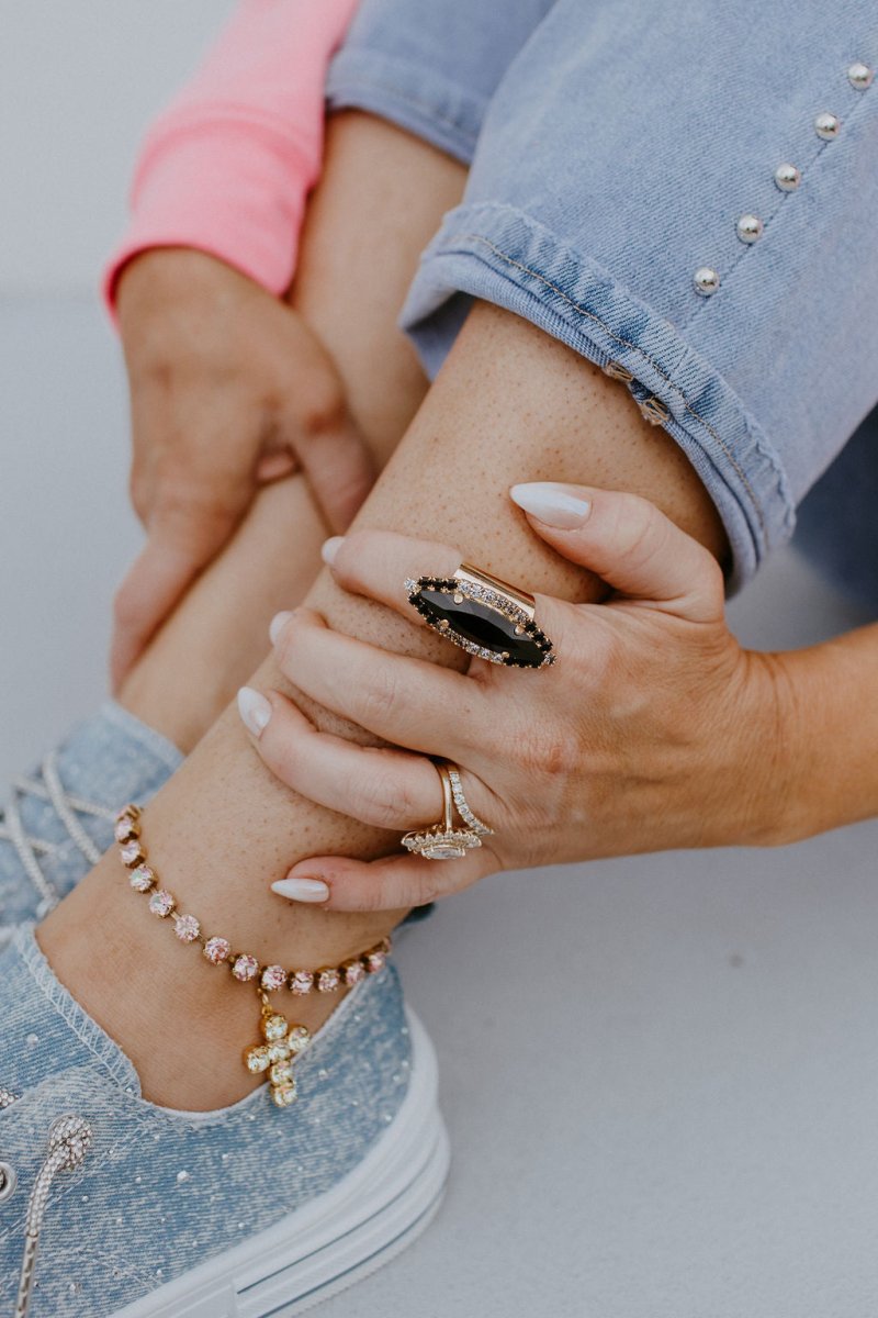 Tova Alyssa Ring in Jet - Macoma Boutique310 Accessories/Jewelry