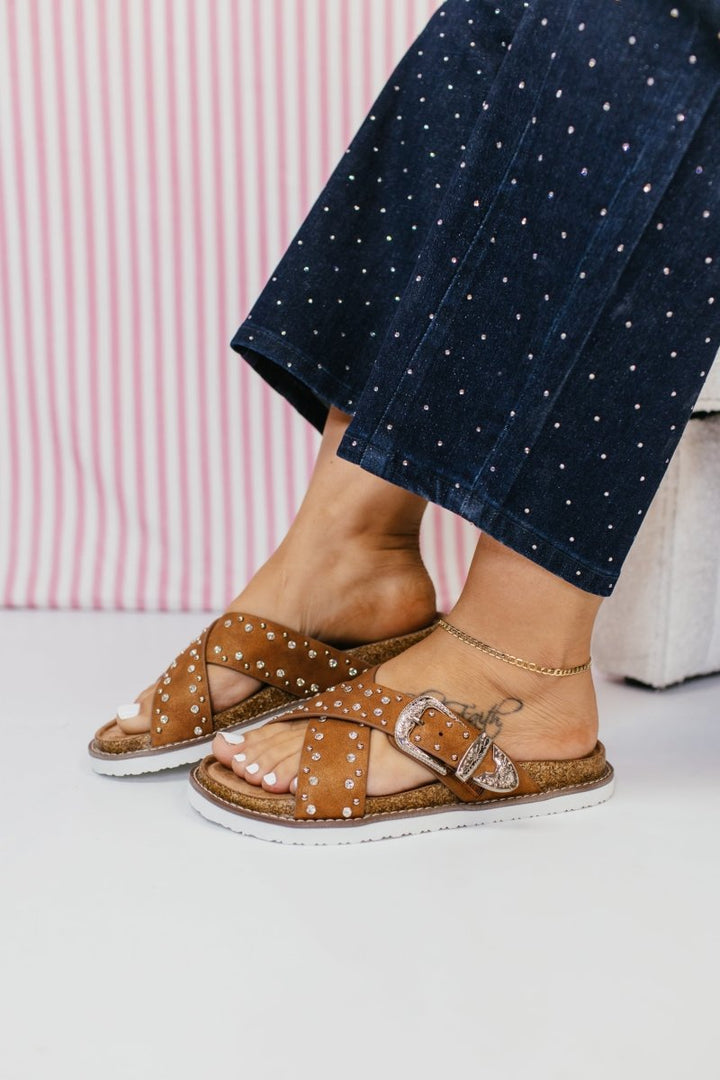 Very G Tan Jocilyn Sandals - Macoma Boutique304 Sandals