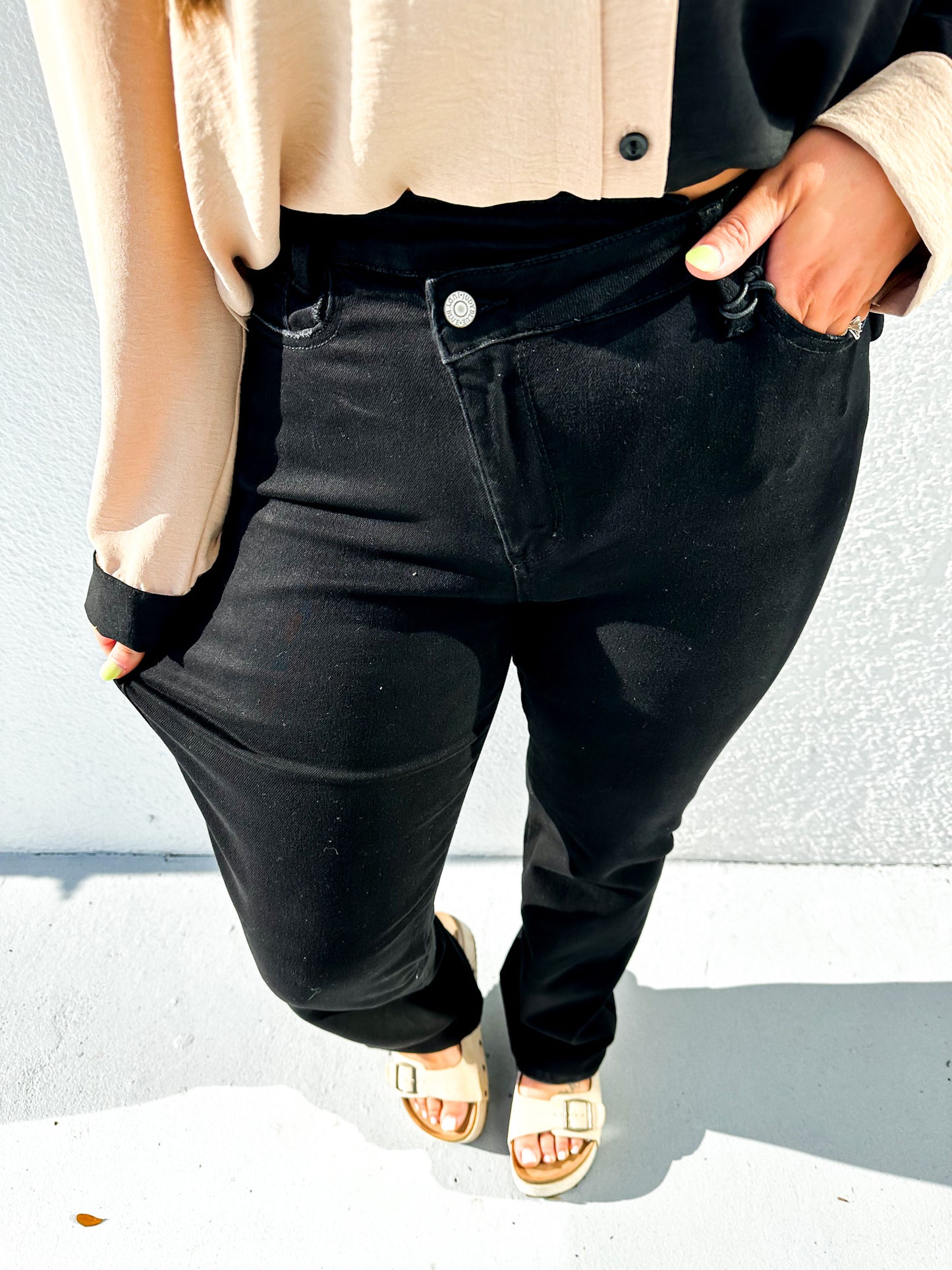 Judy Blue Long Black Train Jeans - Reg/Curvy
