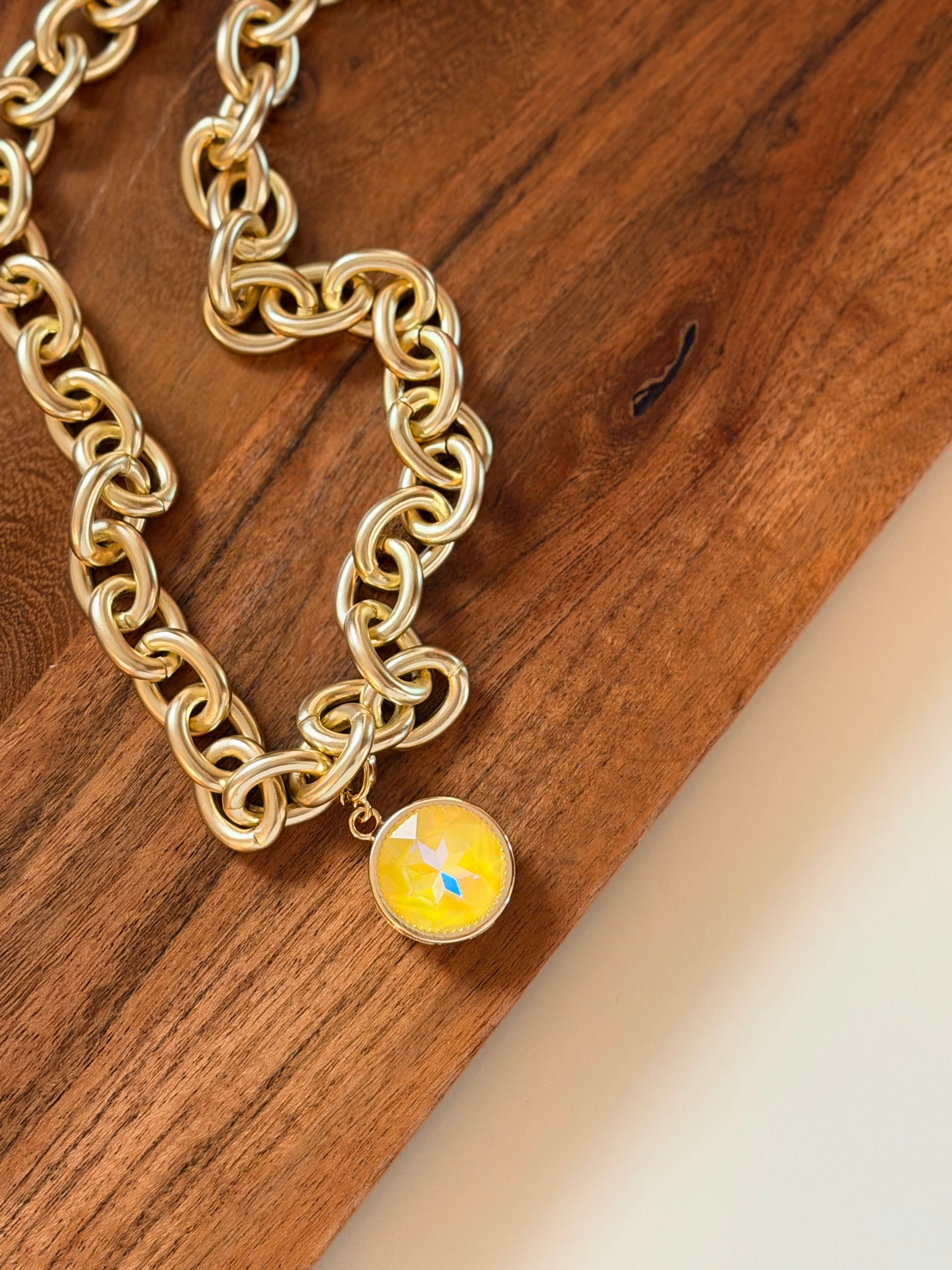 Round About Charm In Yellow
