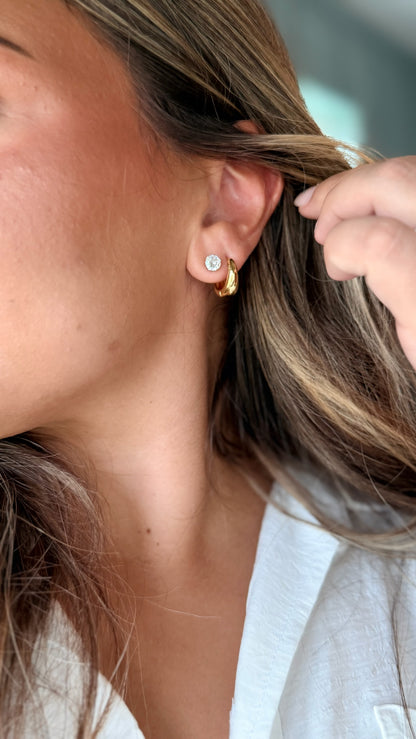 Instant Favorite Earrings In Silver Round