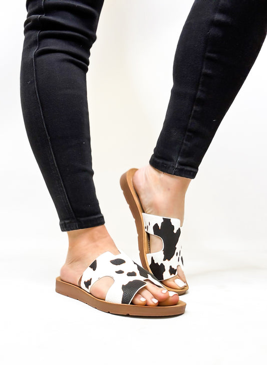 Corky's Cow Smooth Bogalusa Sandals