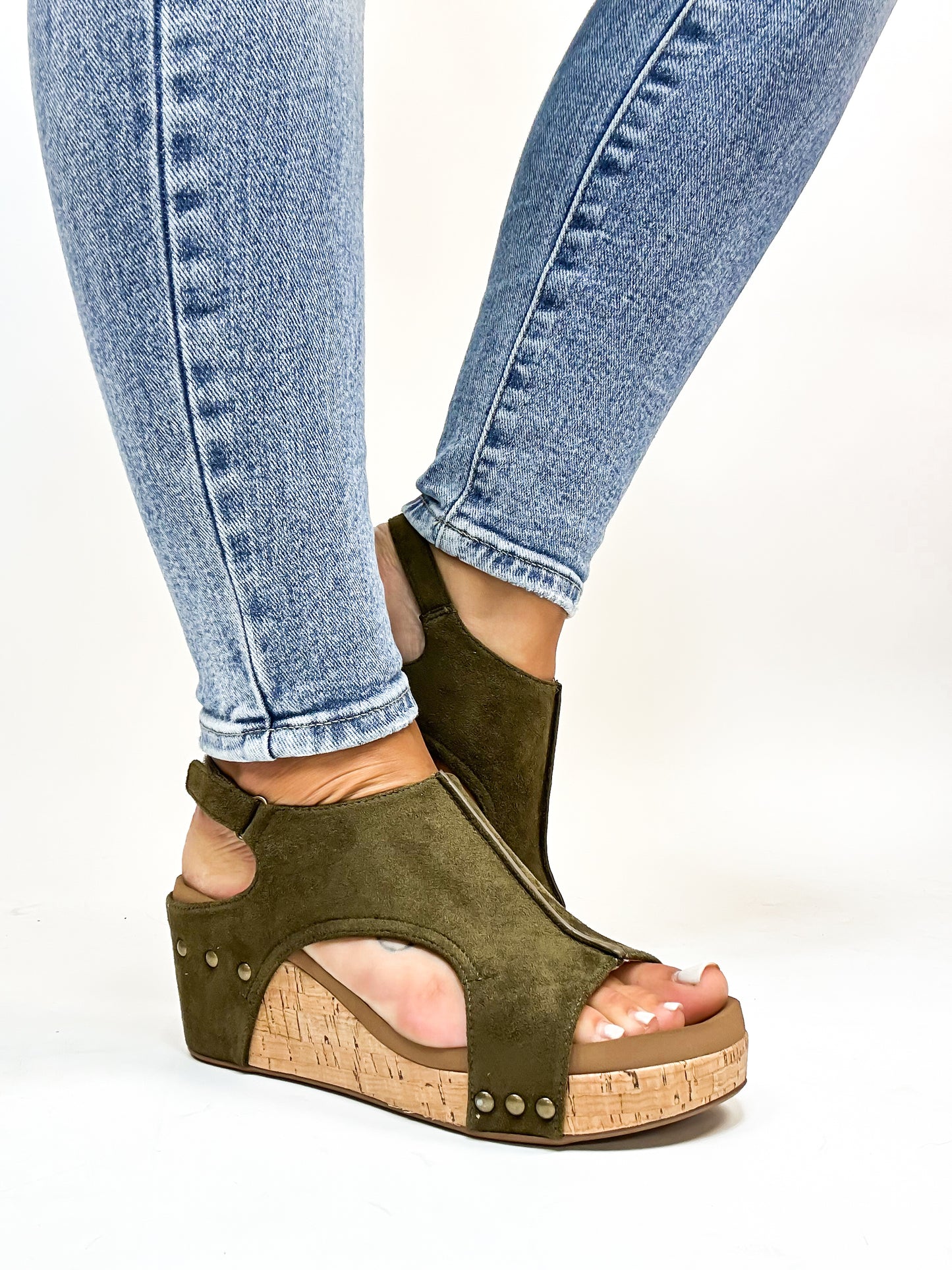 Sandales Carley en daim olive de Corky