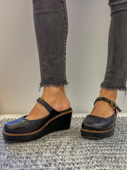 Corky's Black Me Time Wedges
