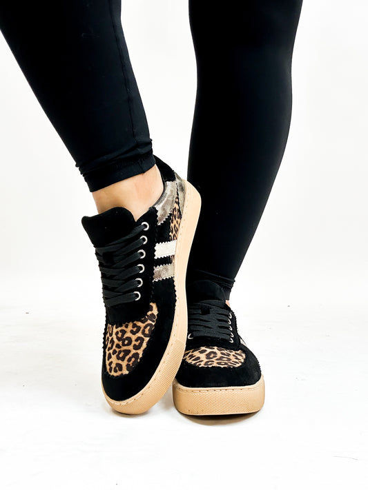 Corky's Black Rizz Sneakers