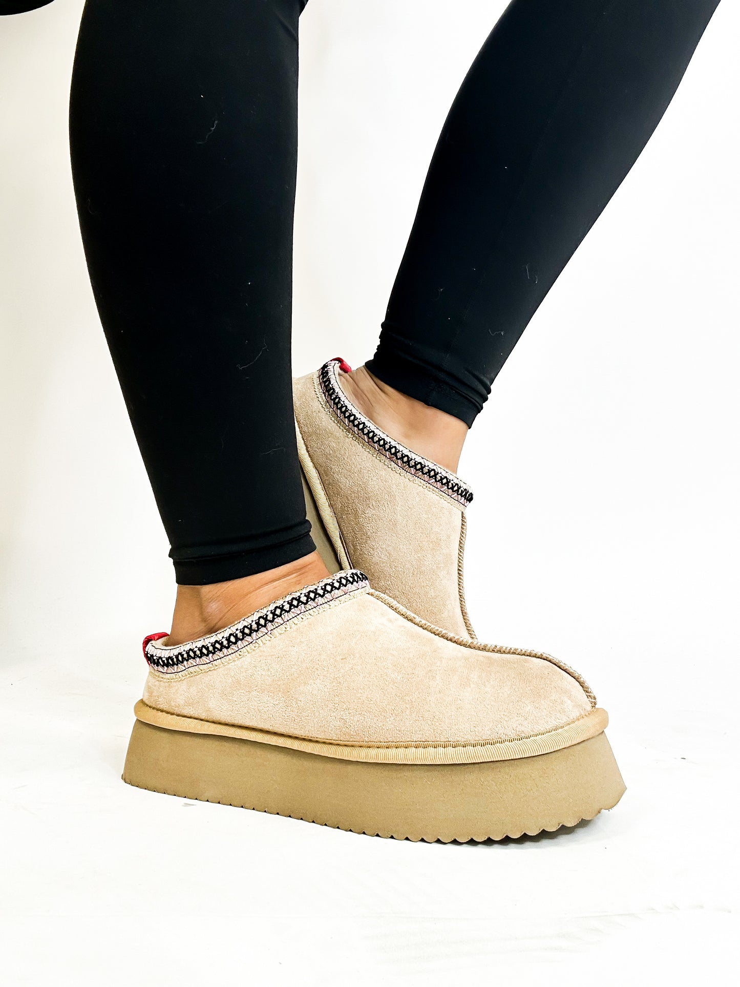 Chaussures Pillow Talk en simili-daim camel de Corky