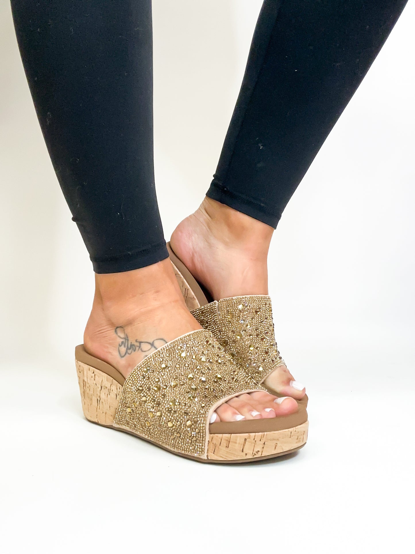 Corky's Gold Sunlight Wedges