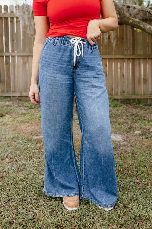 Out Of The Woods Jeans - Reg & Curvy