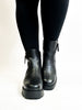 Bottes noires lisses de Corky pour les mauvais coups