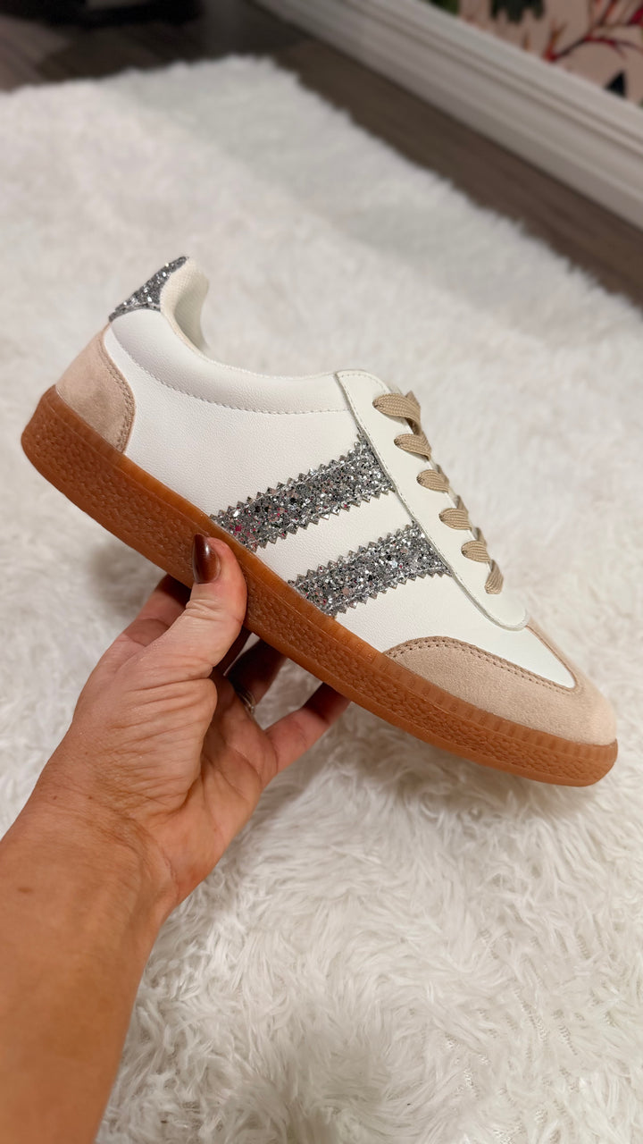 Corky's Silver Glitter Heads Up
