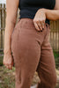 Coffee Break Barrel Jeans