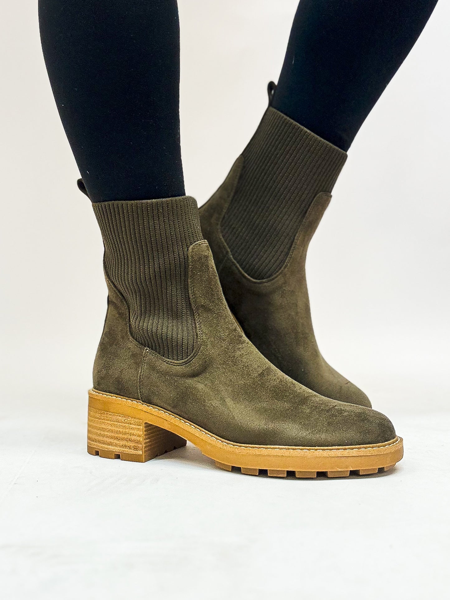 Bottes Goodness Gracious en faux daim kaki de Corky