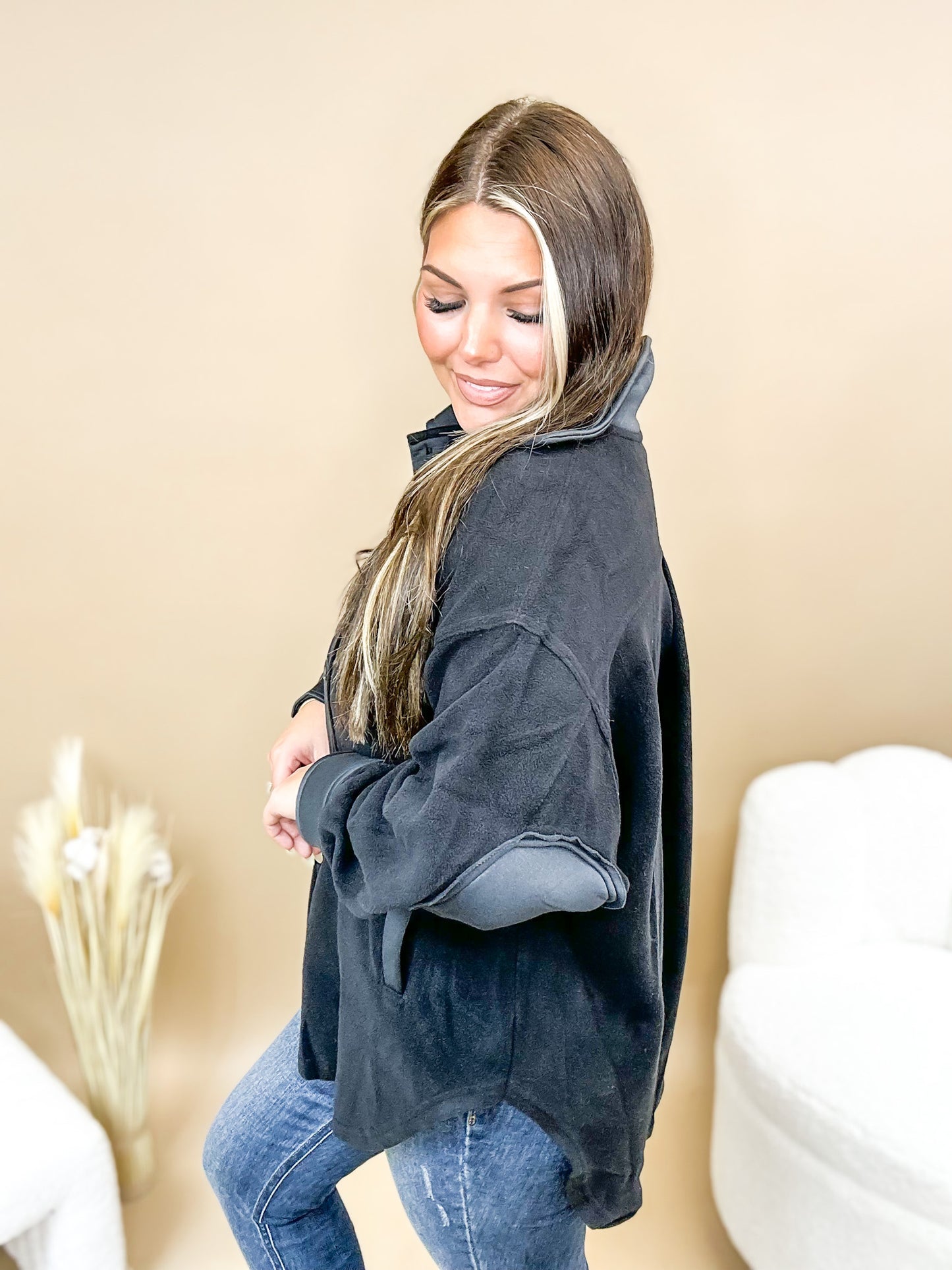 Oversized Basic Fleece Shacket in Black