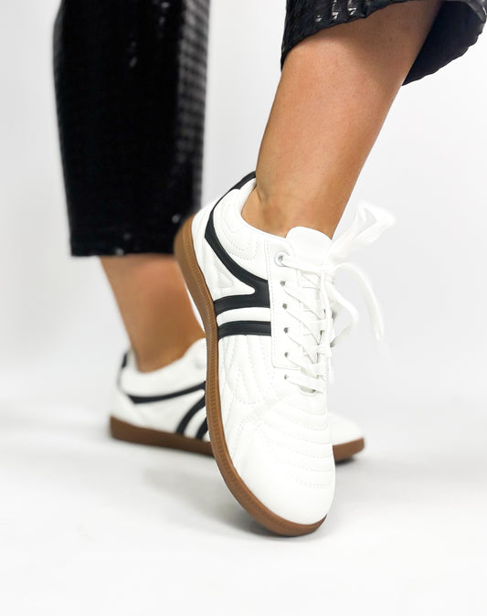 Black and White Great Sneakers