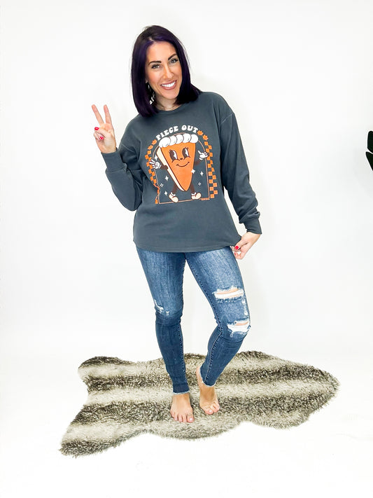 Piece Out Sweatshirt - Reg/Curvy