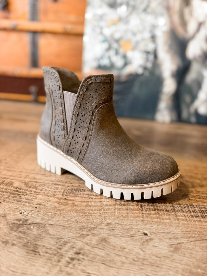 Very G Chocolate Aryana 2 Boots