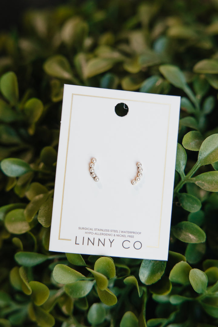 Abigail Pearl Gold Stud Earrings