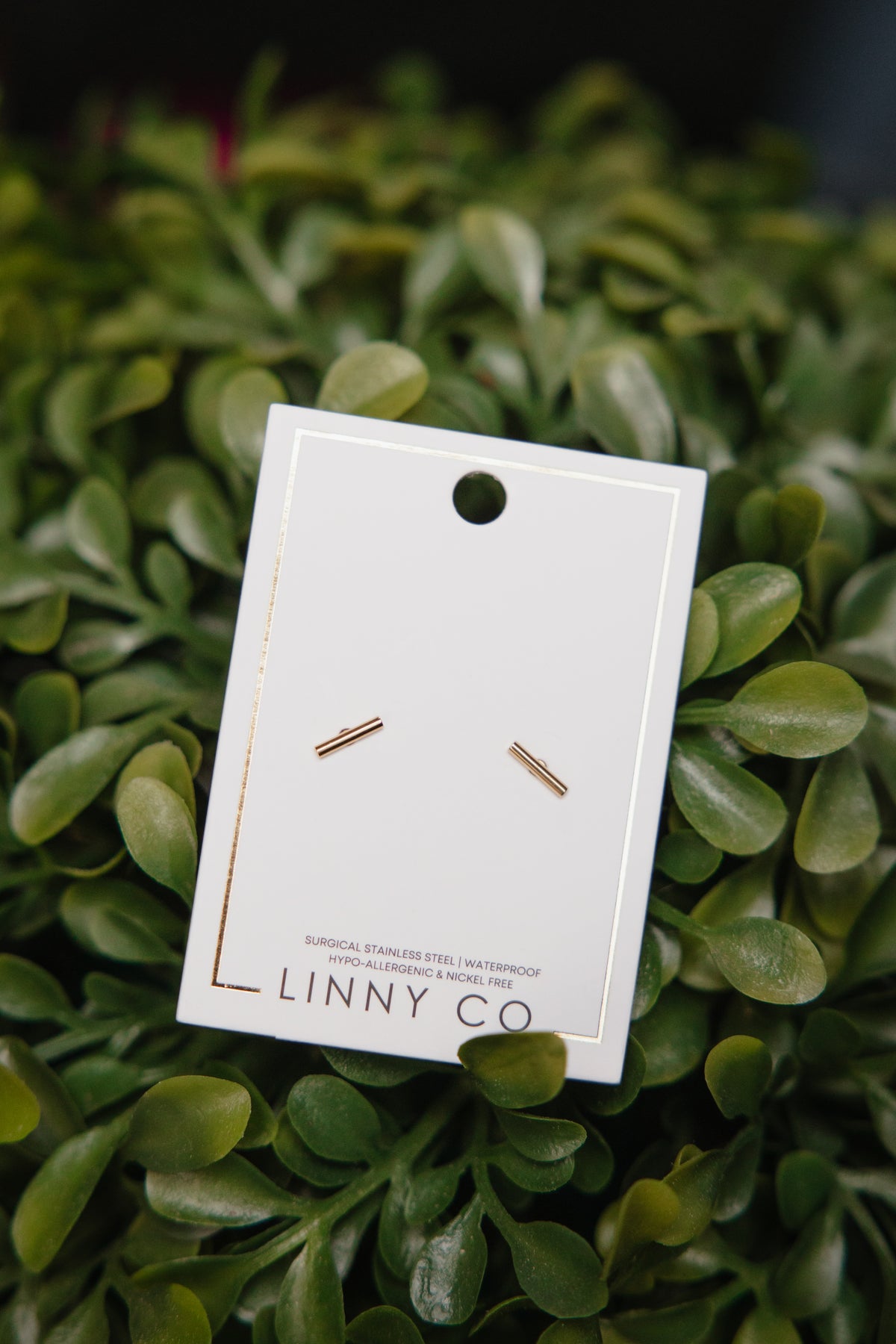 Perry Stud Earrings In Gold