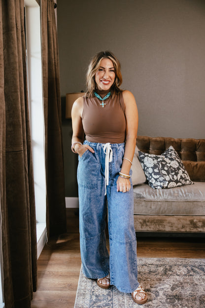 Easygoing Denim Pants