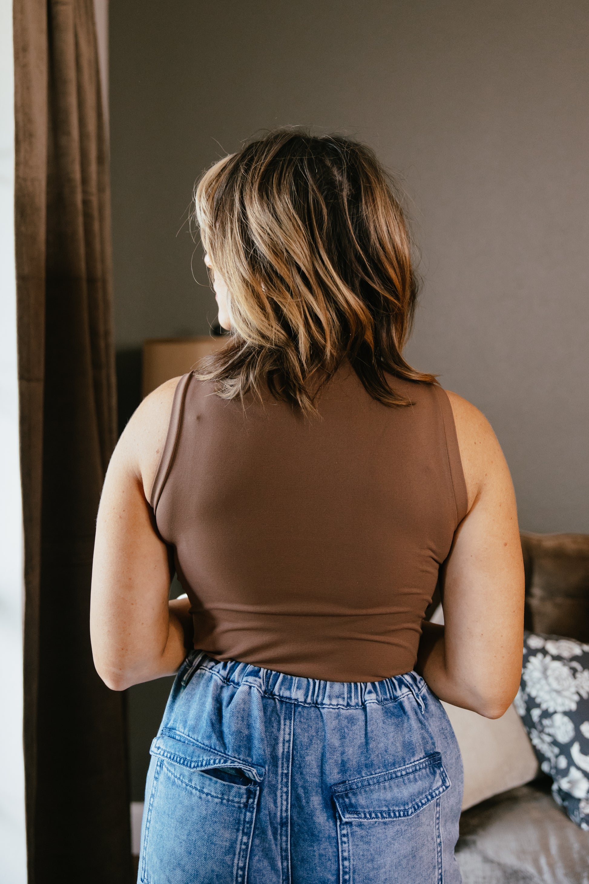Clean Cut Mock Neck Tank In Coffee - Reg & Curvy