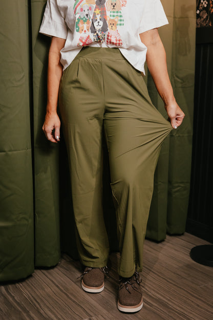 On The Agenda Pants In Khaki Green