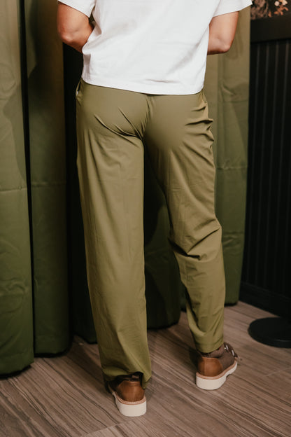 On The Agenda Pants In Khaki Green